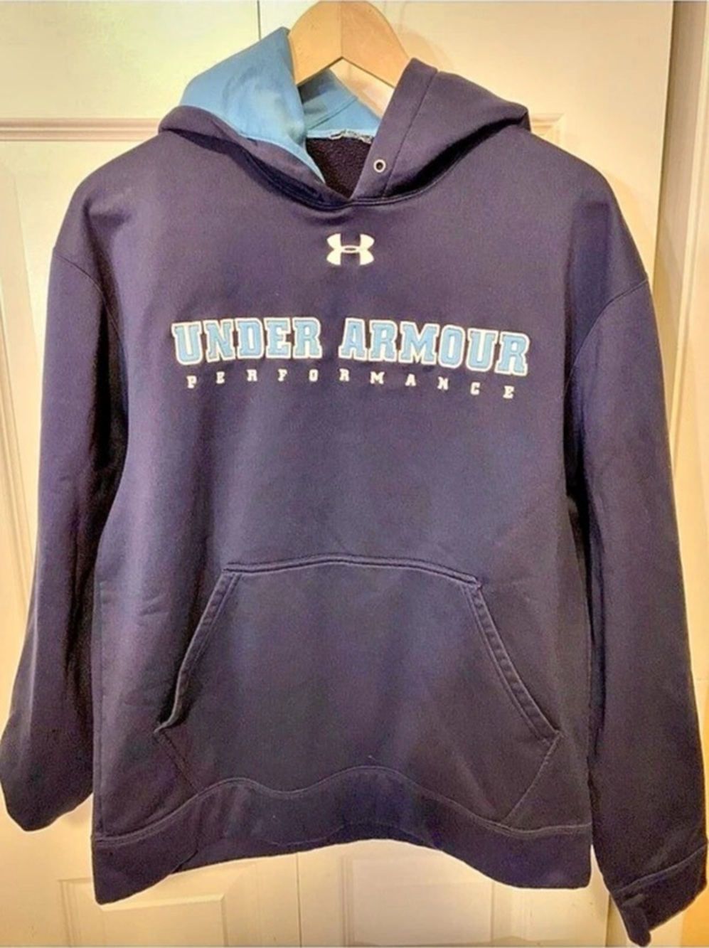 Under Armour Performance Mens Sz S Fleece Hoodie Blue Long Sleeve Pullover